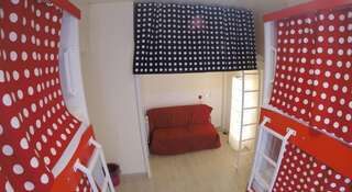 Гостиница Хостел Hostelberry Москва Двуспальная кровать в общем пятиместном номере для мужчин/женщин-2